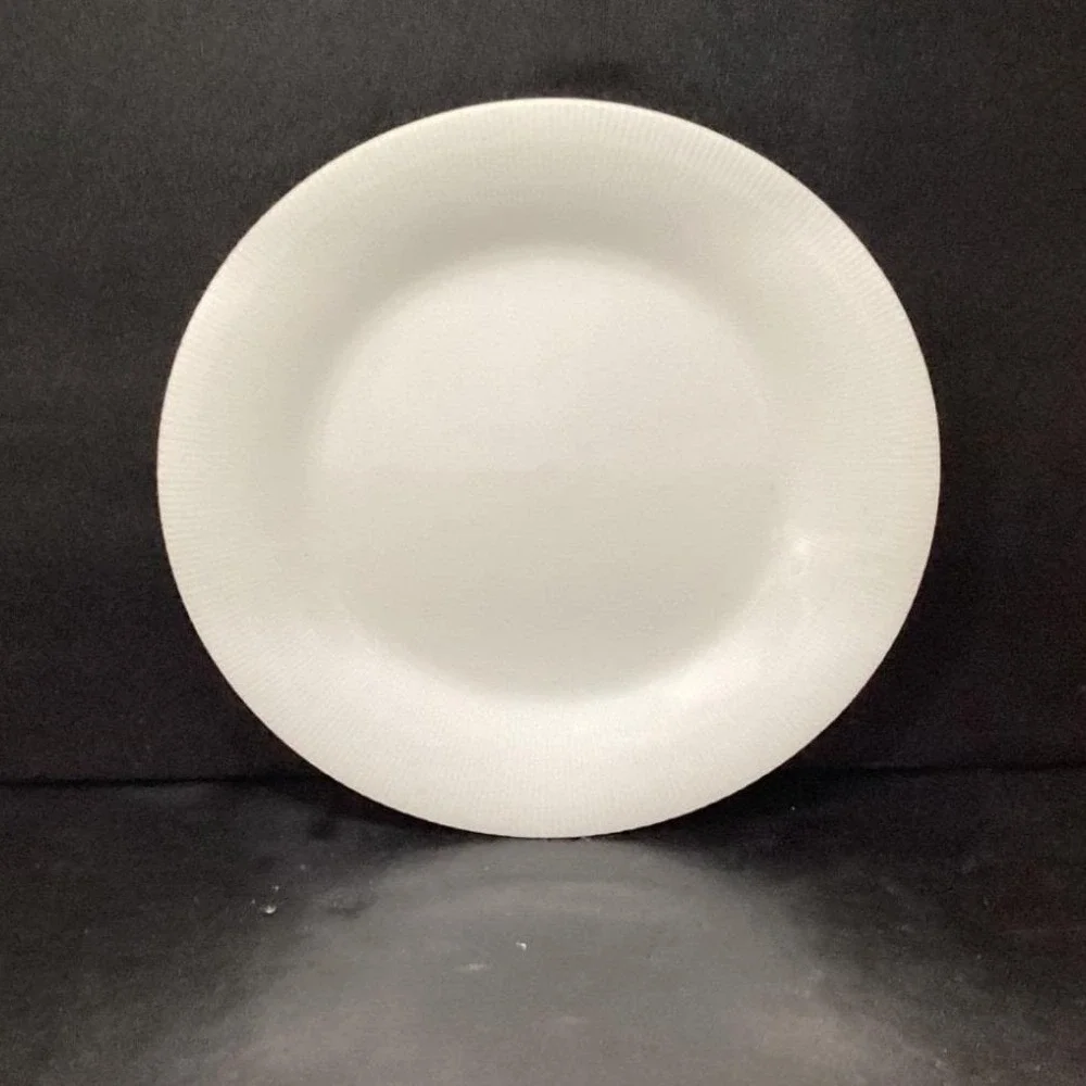 Ascot Japan White Porcelain‎ Dinner Plate, Vintage Ribbed Fine China Dinnerware